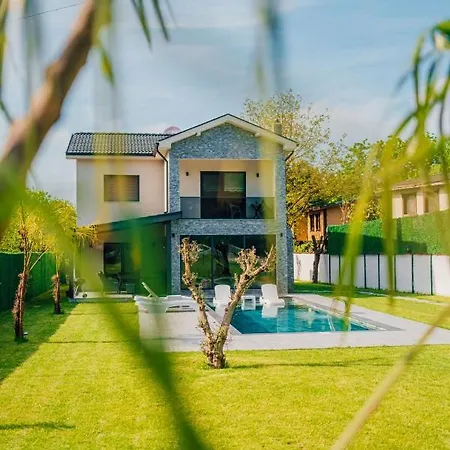 Villa Villove